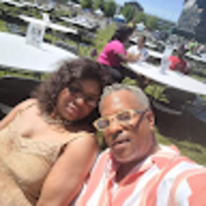 Meet your Posher, Raymond